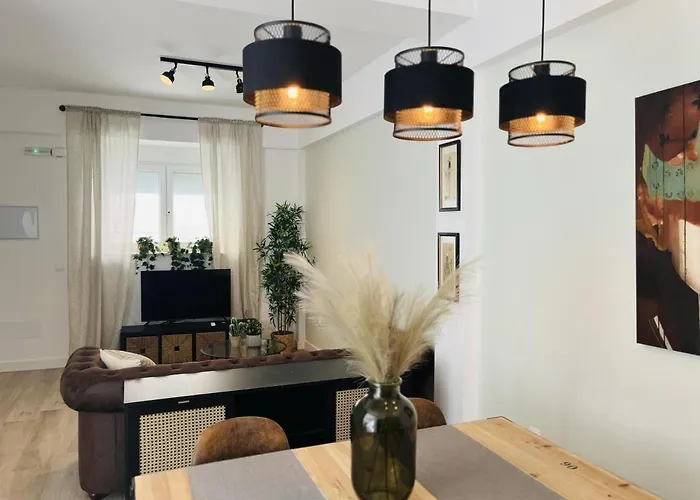 Cd-p Loft, New Charming Loft With Private Patio, Center, Quite Neighborhood Apartmán Màlaga